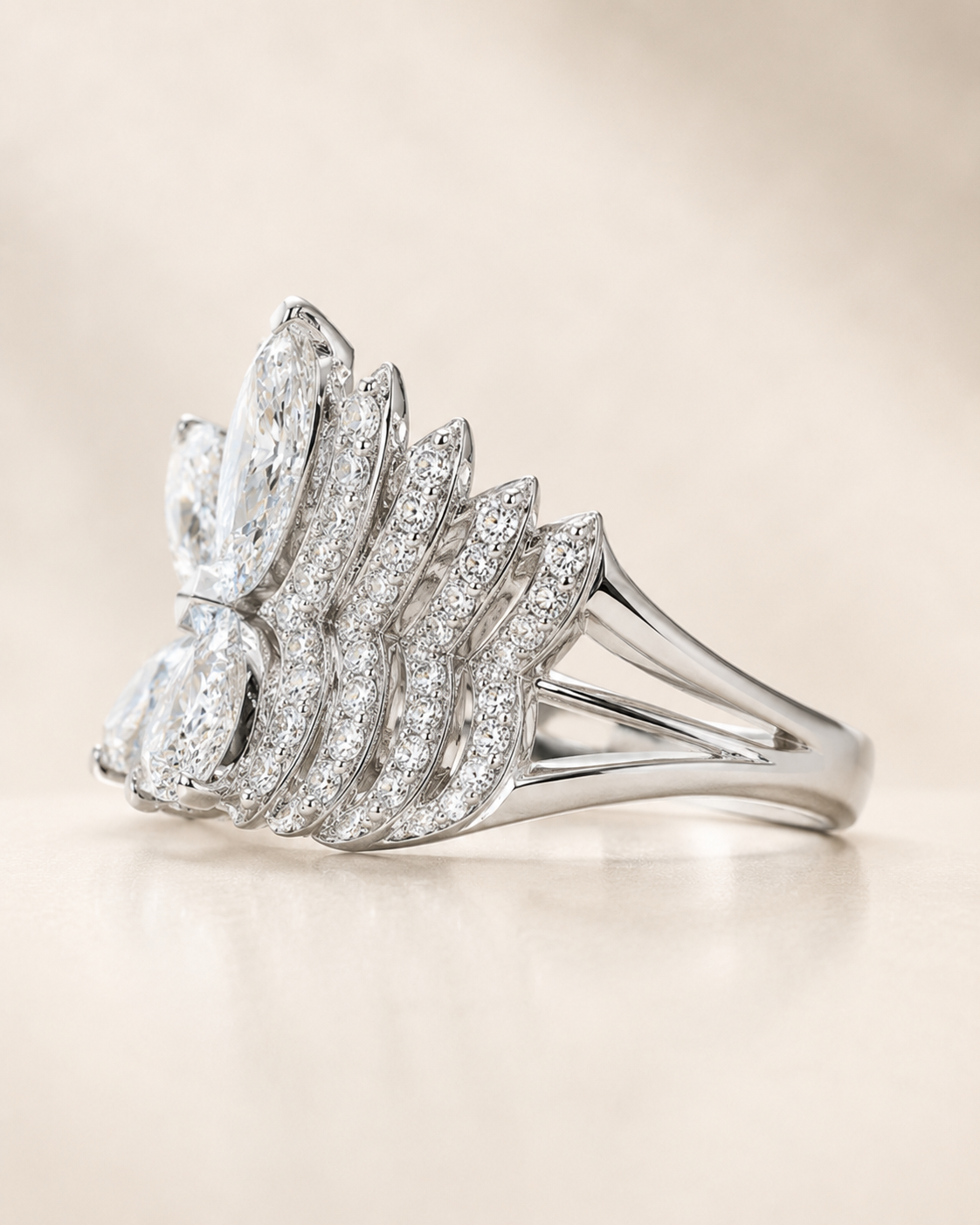 Papillon Marquise 18K white gold statement ring side detail
