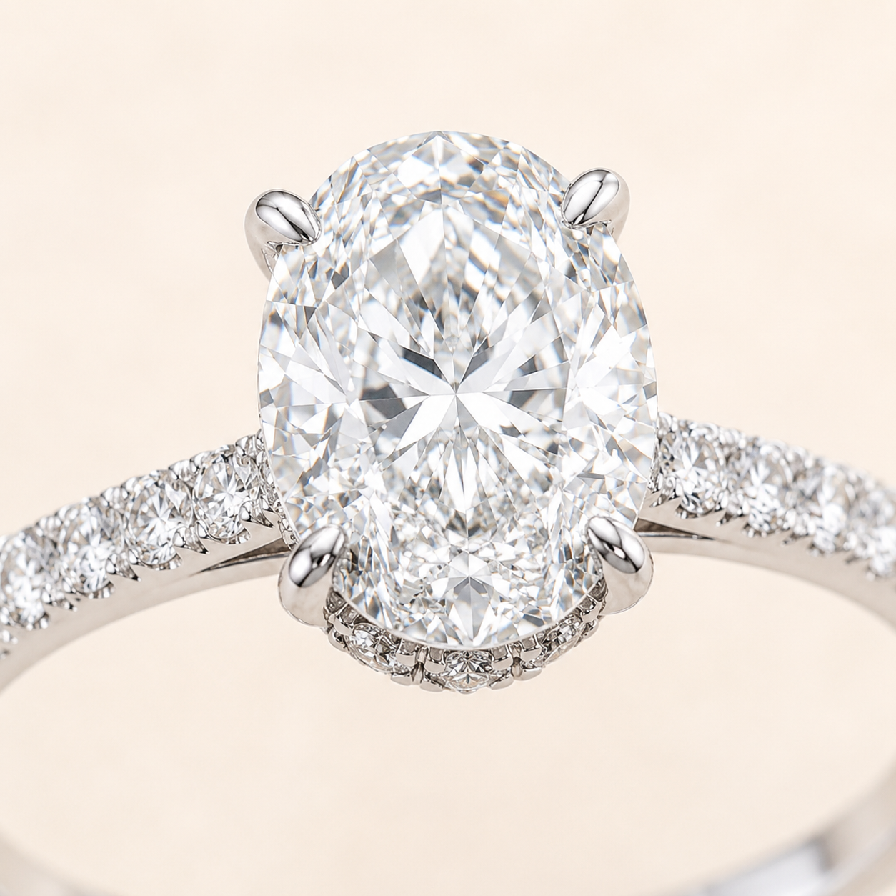 Elmivra 2ct D VS1 oval lab-grown diamond ring in 18K white gold close-up